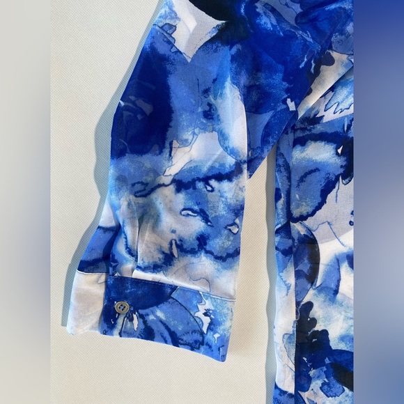 NEW Size M Slim Factor Investments 3/4 Sleeve Button Front Long Top Blue $79 - Picture 7 of 11